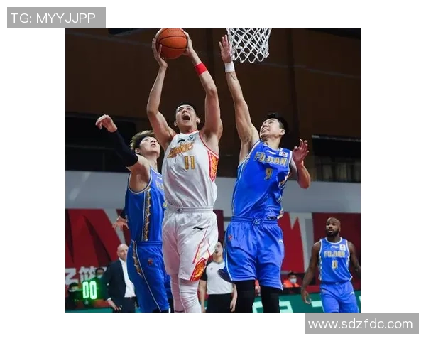 赛后分析：深圳篮球队与上海篮球队球员个人能力对比与表现总结